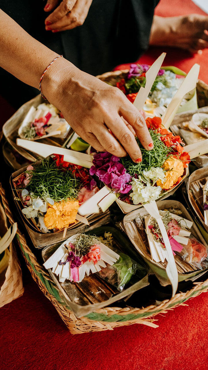 Balinese Offering Making - Agrapana Beach Villa