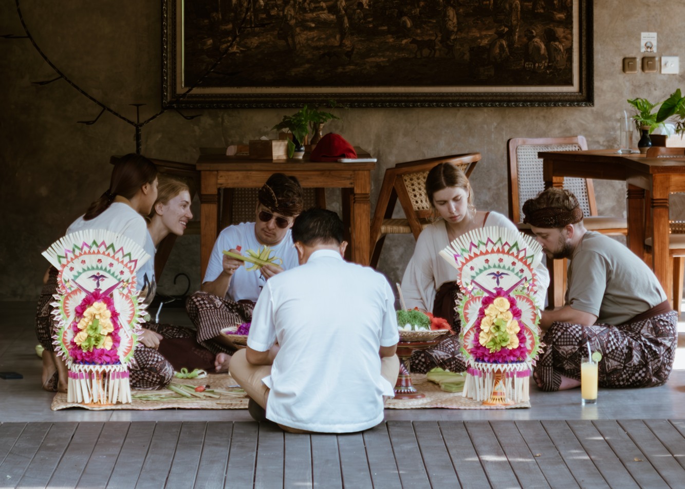 Agrapana Beach Villa - Archived - Balinese Offering Making 01